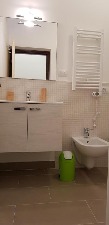 La G Apartment Генуа Екстериор снимка